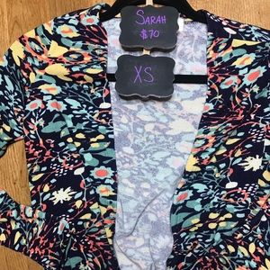 XS Sarah Cardigan Lularoe
